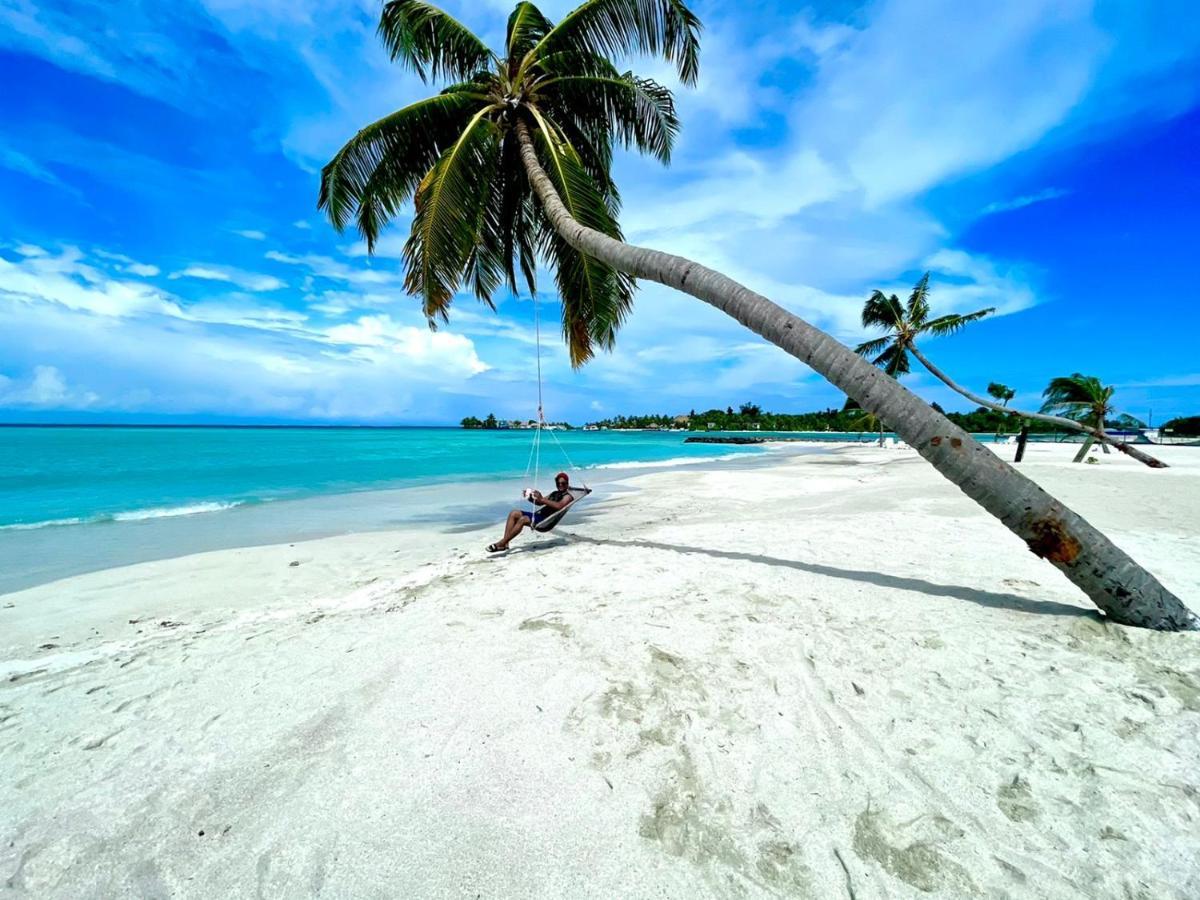 Kaafu Inn Guraidhoo Exterior photo