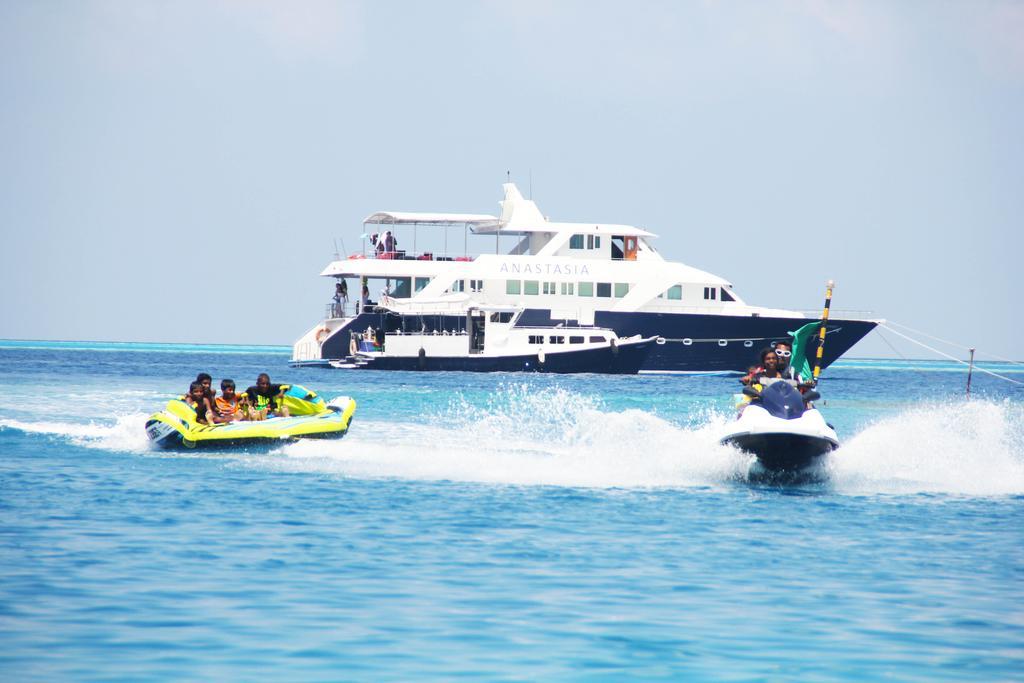 Kaafu Inn Guraidhoo Exterior photo